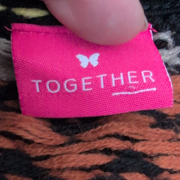 Bohemian Geometric Knit Cardigan XL - Pom Pom Trim Open Front - Picture 13 of 17